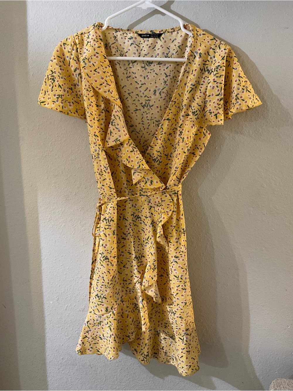 SHEIN Yellow Floral Wrap Mini Dress with Ruffle Detail
